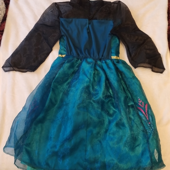 Elsa Frozen Coronation Dress - Picture 3 of 3